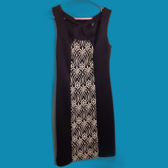 Connected Apparel Size 6 Black & White Dress Criss Cross Front Straps - Picture 1 of 9